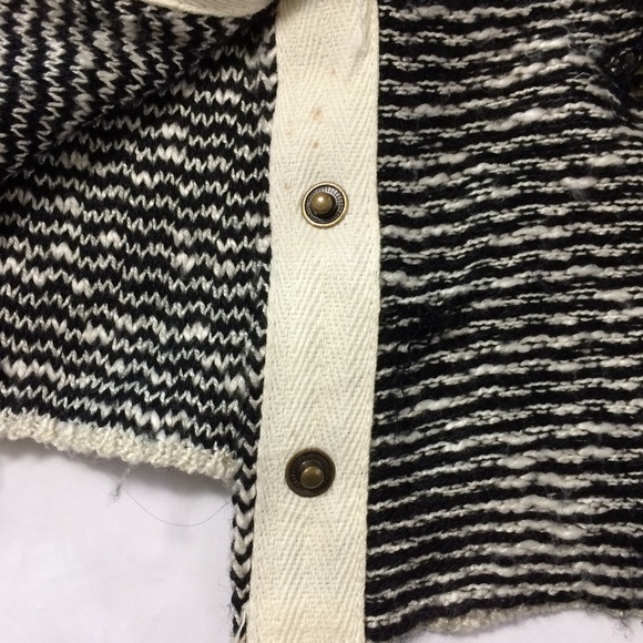 Stitch Fix Skies Are Blue Zip Textured Cardigan - Picture 5 of 8